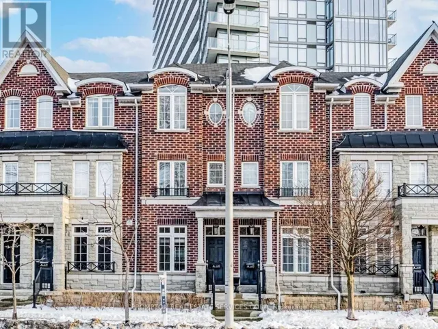 42 - 99 THE QUEENSWAY, Toronto (High Park-Swansea), Ontario M6S5B4