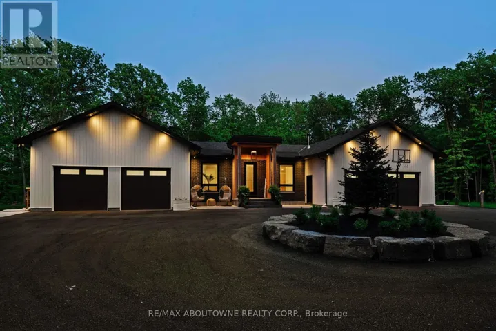 295 ALLEN ROAD, Grimsby (Grimsby Escarpment), Ontario L3M4E7