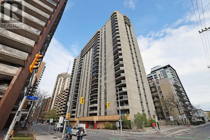 1701 - 470 LAURIER AVENUE W, Ottawa, Ontario K1R7W9