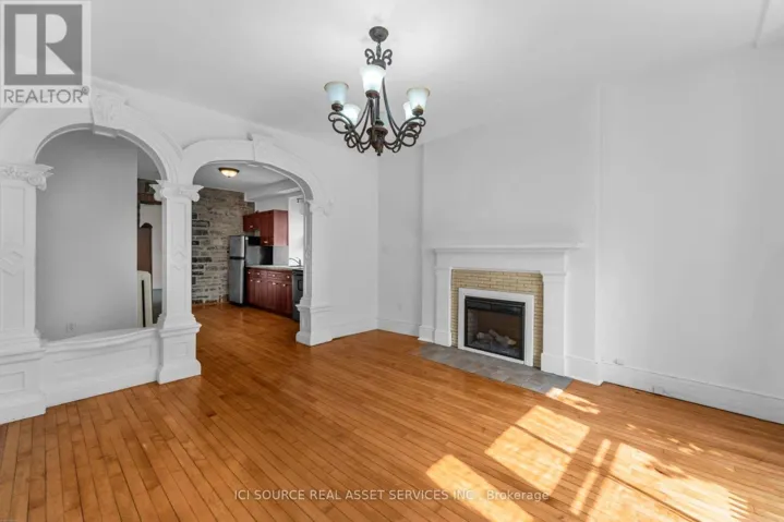 MAIN - 23 WEST STREET W, Kingston (Central City East), Ontario K7L2S2