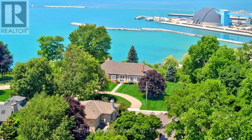 1 HARBOUR LANE, Goderich (Goderich (Town)), Ontario N7A4J8