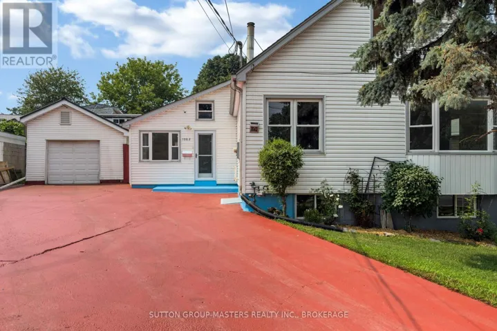 1062 MONTREAL STREET, Kingston (Rideau), Ontario K7K3K4