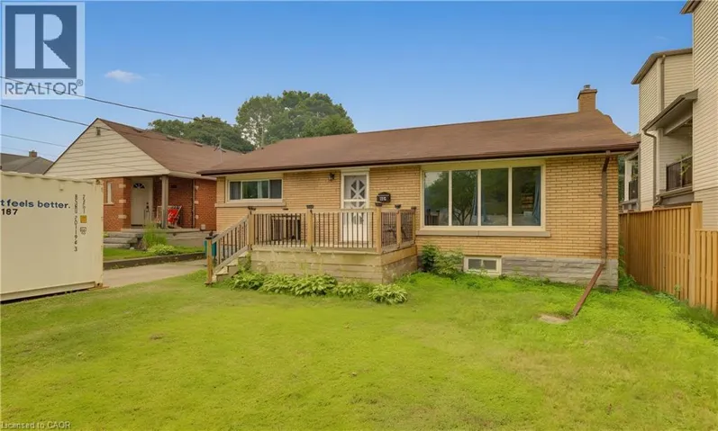 195 BELLEVIEW Avenue, Kitchener, Ontario N2B1G6