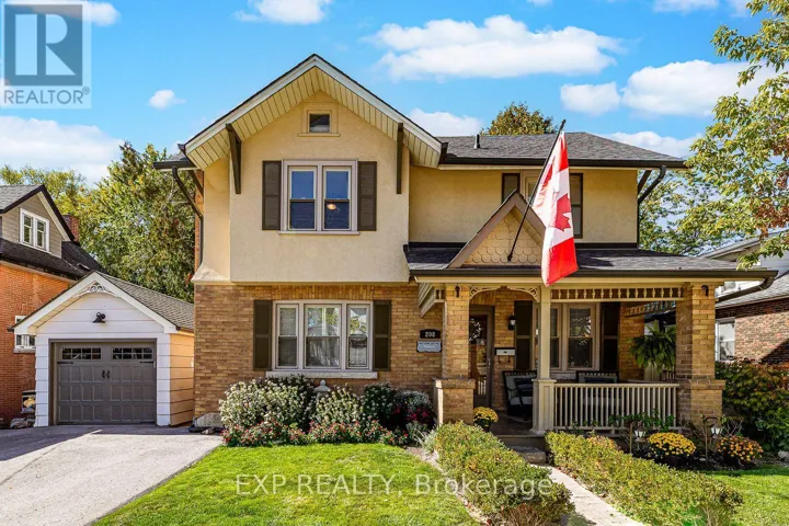 208 LORNE AVENUE, Newmarket (Central Newmarket), Ontario L3Y4K2
