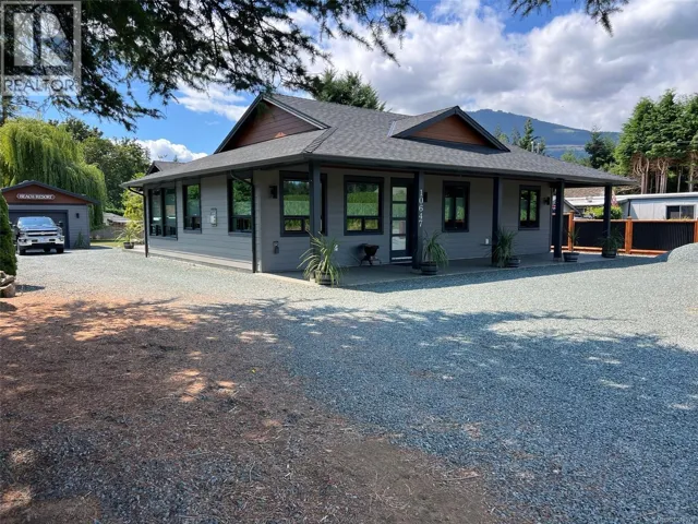 10647 Olsen Rd, Saltair, British Columbia V9G2B1