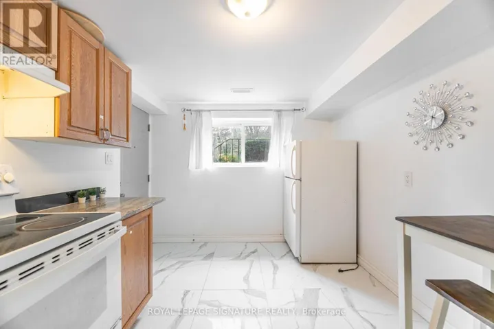 MAIN - 406 TAMARACK DRIVE, Waterloo, Ontario N2L4G6