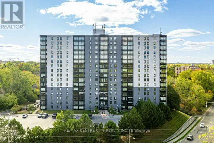 812 - 45 POND MILLS ROAD, London South (South J), Ontario N5Z4W5