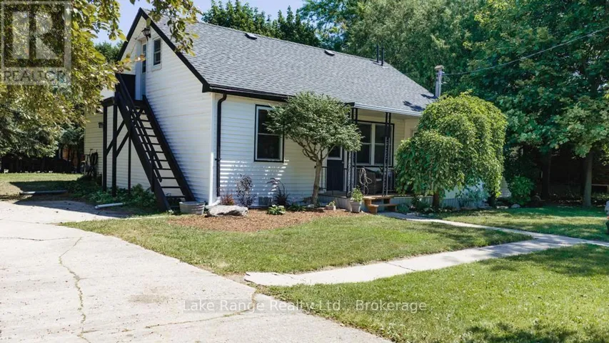 73 QUEEN STREET, Huron-Kinloss, Ontario N0G2R0