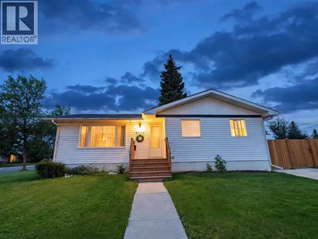 8502 99 Street, Grande Prairie, Alberta T8V2G1