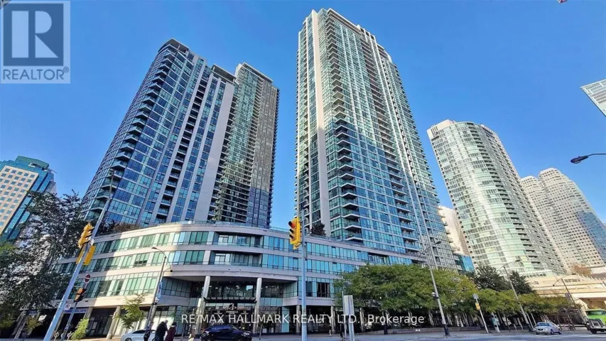 3803 - 16 YONGE STREET, Toronto (Waterfront Communities), Ontario M5E2A1
