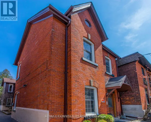 4 - 59 GWYNNE AVENUE, Toronto (South Parkdale), Ontario M6K2C5