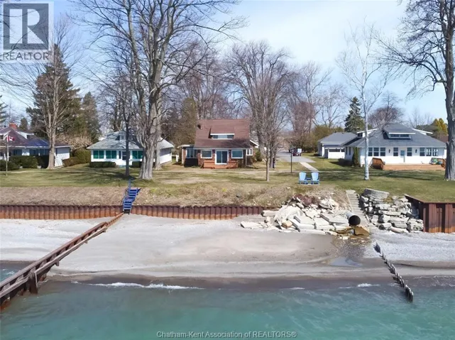 395 Towanda BOULEVARD, Erieau, Ontario N0P1A0