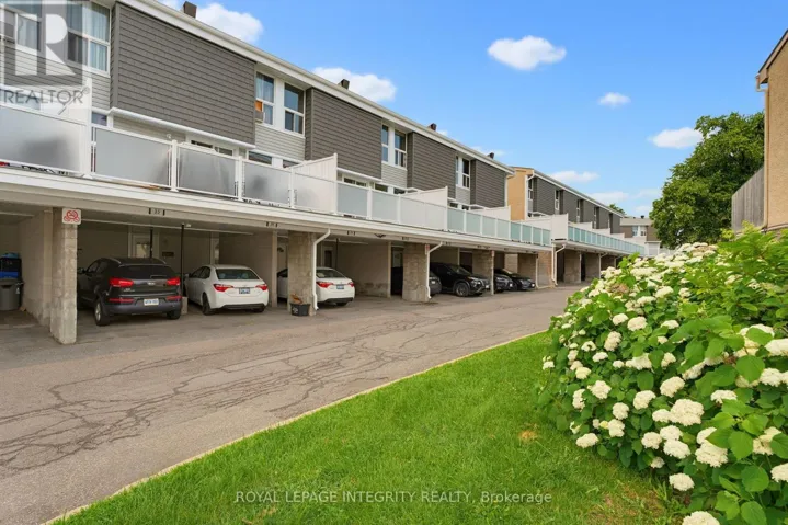 36 - 3415 UPLANDS DRIVE, Ottawa, Ontario K1V9N3