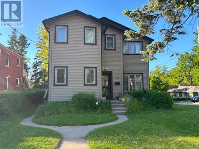 62 SANDERS BOULEVARD, Hamilton (Ainslie Wood), Ontario L8S3J7