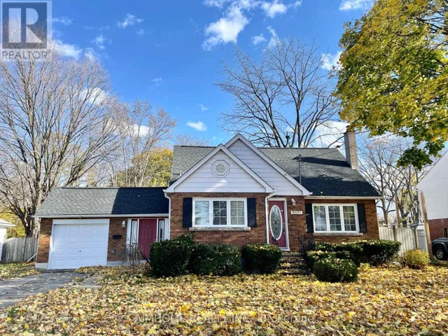 5594 WOODLAND BOULEVARD, Niagara Falls (Hospital), Ontario L2G5K7