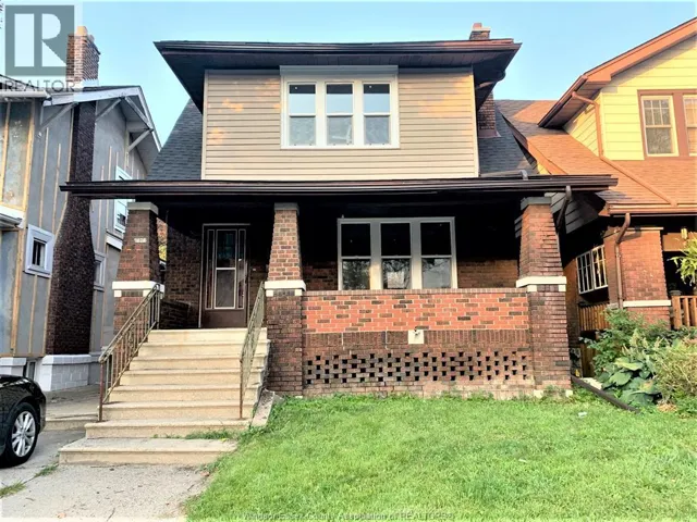1076 DOUGALL, Windsor, Ontario N9A4R5