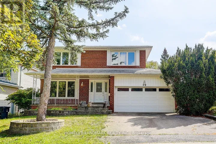 19 STUBBS DRIVE, Toronto (St. Andrew-Windfields), Ontario M2L2R2