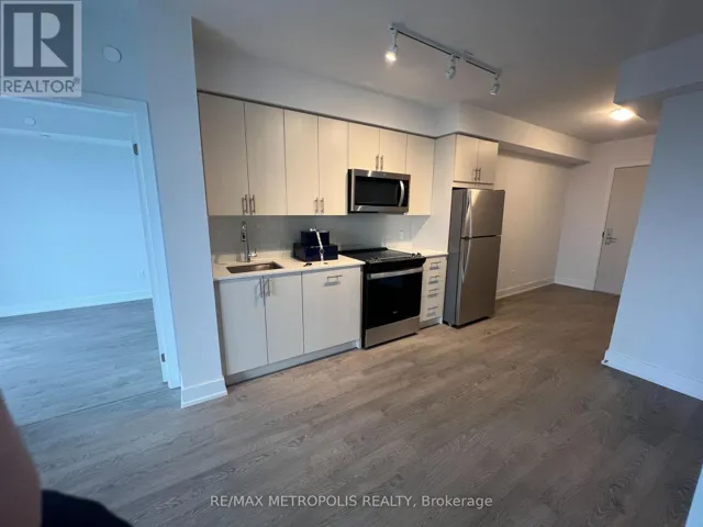 2404 - 2550 SIMCOE STREET N, Oshawa (Windfields), Ontario L1L0R5