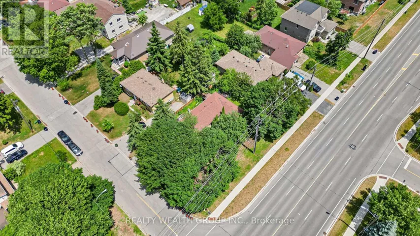 4450 LAWRENCE AVENUE E, Toronto (West Hill), Ontario M1E2T9