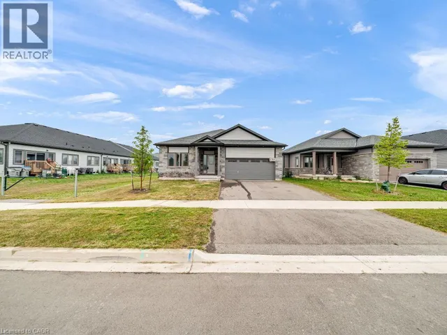 138 SAUNDERS Street, Atwood, Ontario N0G1B0