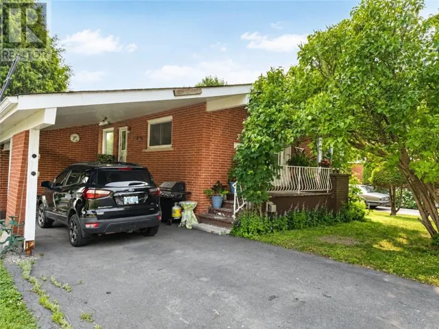 3 Rio Road, Sudbury, Ontario P3C3A4