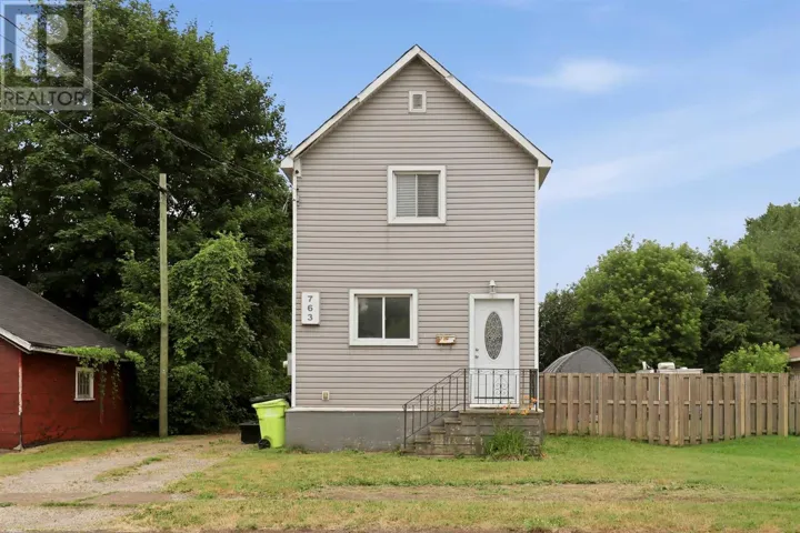 763 Dyment ST, Sault Ste. Marie, Ontario P6C1E7