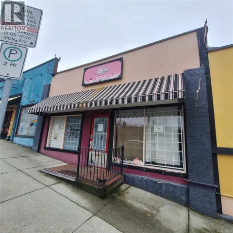 306 Fitzwilliam St, Nanaimo, British Columbia V9R5B4