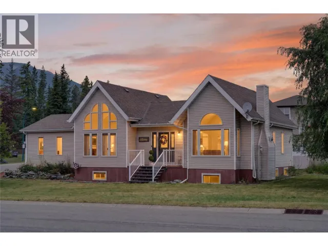 1260 Valley View Drive, Sparwood, British Columbia V0B2G2