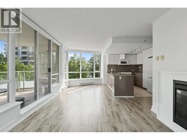 302 4808 HAZEL STREET, Burnaby, British Columbia V5H0A2