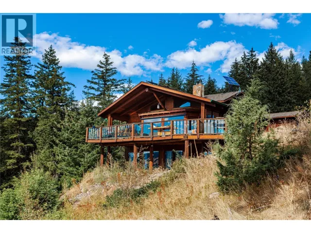 5572 Oyama Lake Road, Oyama, British Columbia V4V2C9