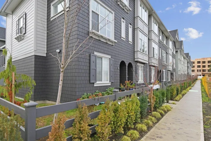 15778 85 AVENUE, Surrey, British Columbia V4N6Z2