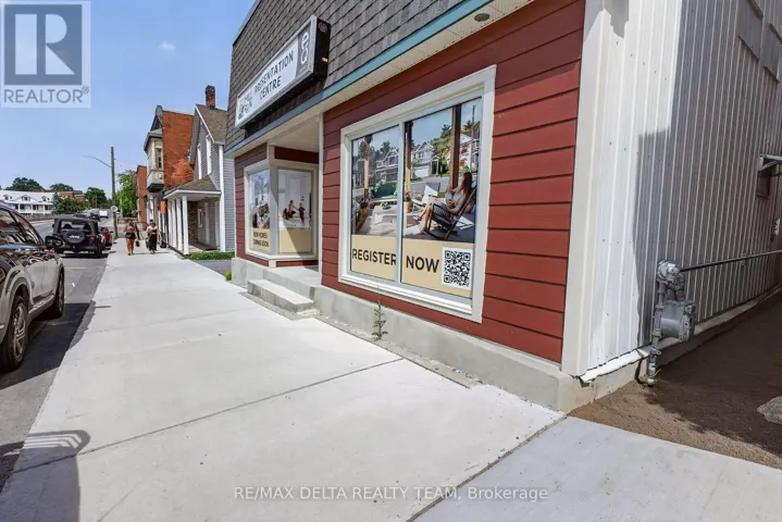 27 BRIDGE STREET, Mississippi Mills, Ontario K0A1A0