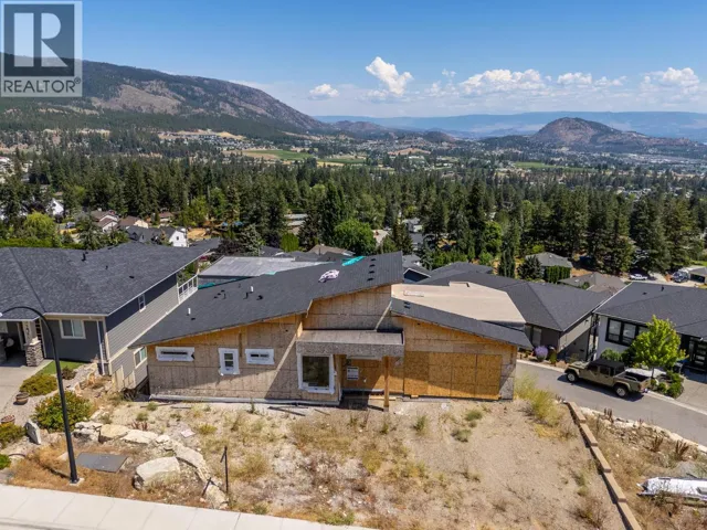 3563 Goldie Way, West Kelowna, British Columbia V4T1A3