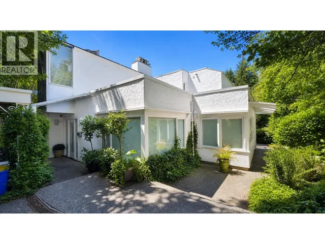 4468 STONE CRESCENT, West Vancouver, British Columbia V7W1B7