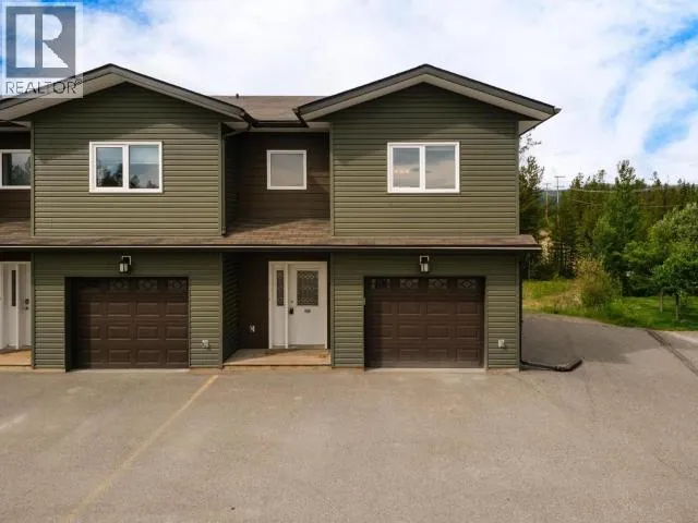 4-15 GOLDENEYE PLACE, Whitehorse, Yukon Y1A0J7