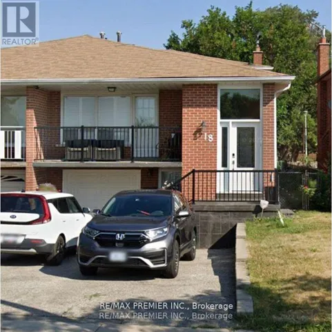 18 MADONNA GARDENS, Toronto (Humber Summit), Ontario M9L2T4