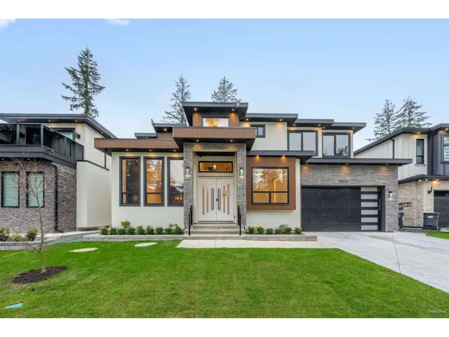20331 27 AVENUE, Langley, British Columbia V2Z0B6