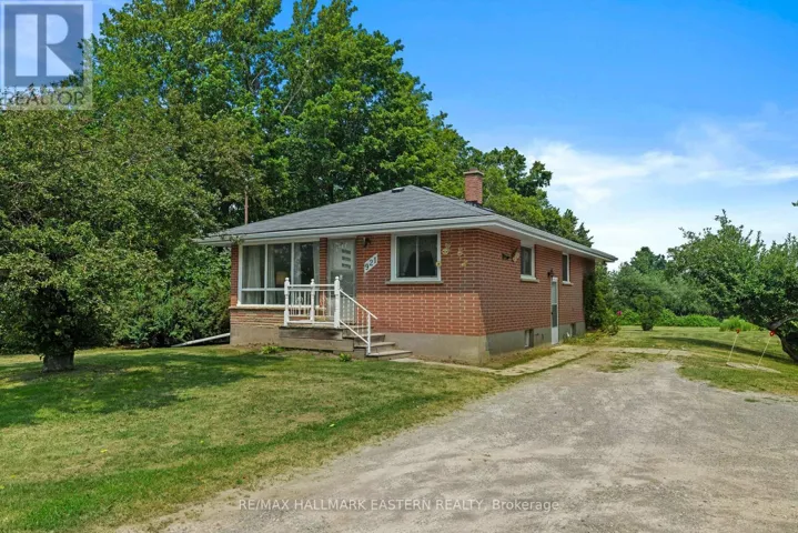 921 ROBINSON ROAD, Selwyn, Ontario K0L1T0