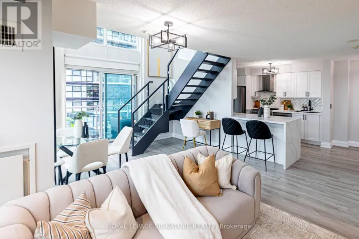 1905 - 155 LEGION ROAD N, Toronto (Mimico), Ontario M8Y0A7