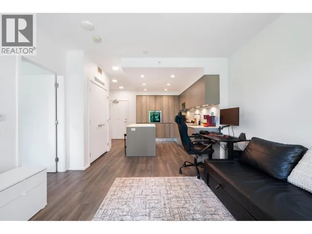 202 3809 EVERGREEN PLACE, Burnaby, British Columbia V3J0M1