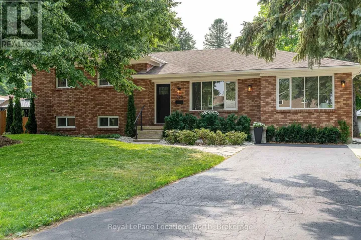 328 HICKORY STREET, Collingwood, Ontario L9Y3G3