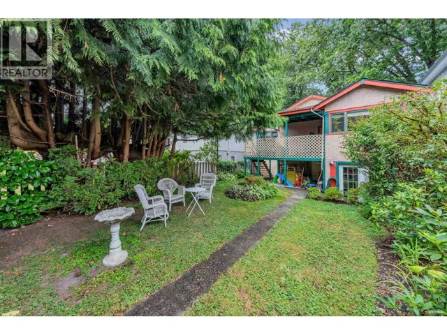 956 E 21ST AVENUE, Vancouver, British Columbia V5V1S5