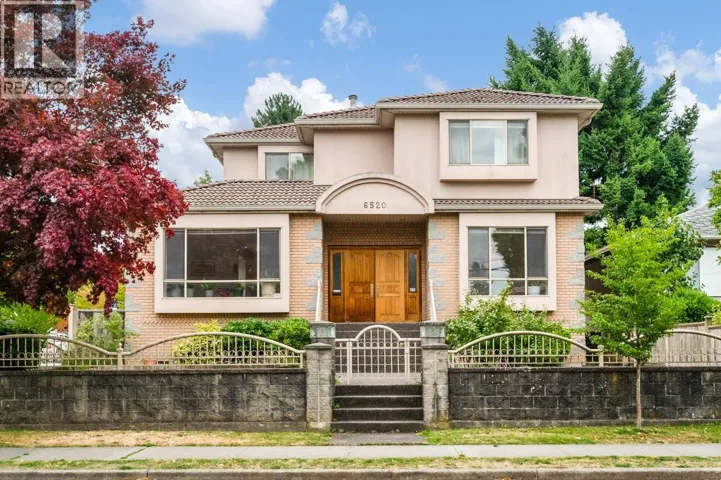 6520 DOMAN STREET, Vancouver, British Columbia V5S3H4