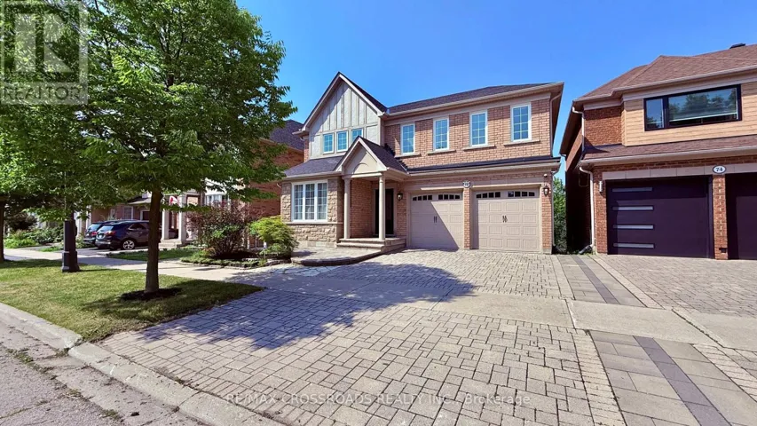 72 SKYWOOD DRIVE, Richmond Hill (Jefferson), Ontario L4E4L1