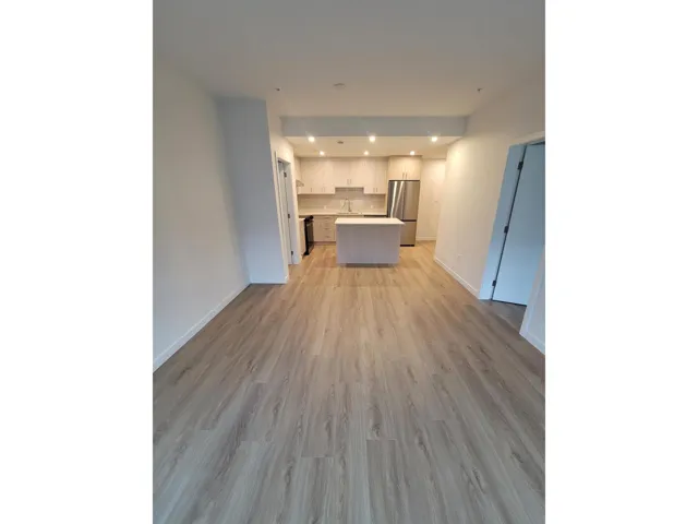 308 13858 108 AVENUE, Surrey, British Columbia V3T0T9