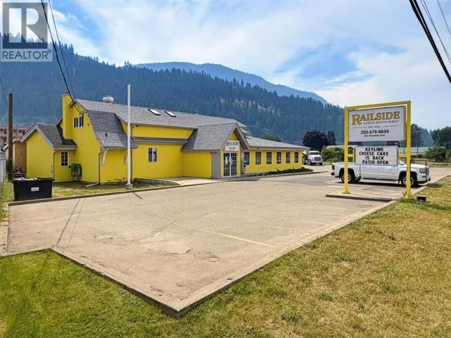 333 SHUSWAP Avenue, Chase, British Columbia V0E1M0