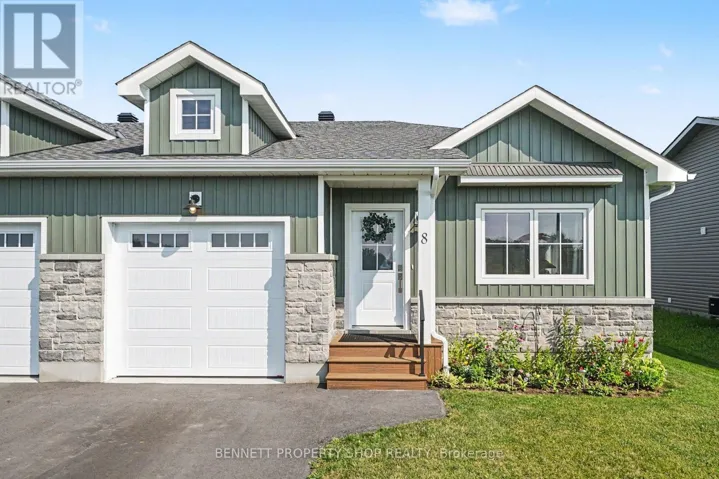 8 ROTTERDAM WAY, South Dundas, Ontario K0C1X0