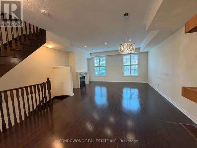 5 VANDAAM LANE, Markham (Cathedraltown), Ontario L6C0P1