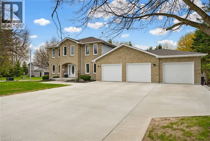 15 DANUBE Drive, Heidelberg, Ontario N0B2M1