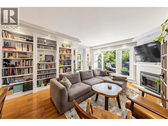 102 3189 W CAMOSUN STREET, Vancouver, British Columbia V6R3X2